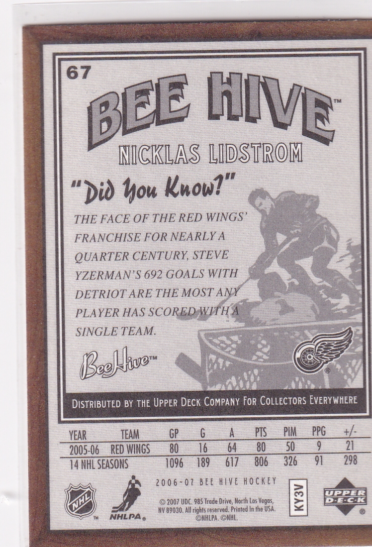 2006-07 Beehive Wood #67 Nicklas Lidstrom