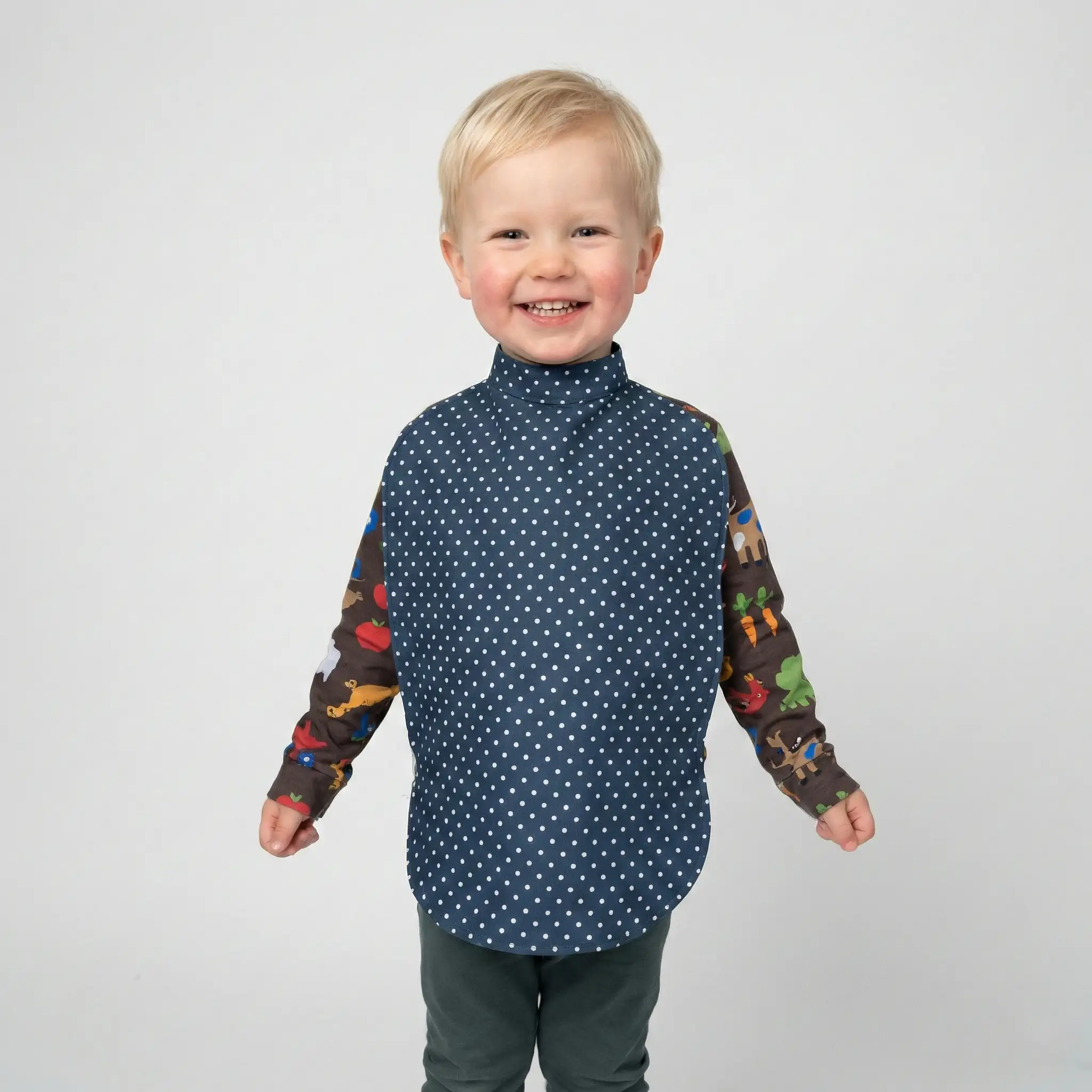 Lasten puuvillainen ruokalappu &ndash; Kaksinkertainen