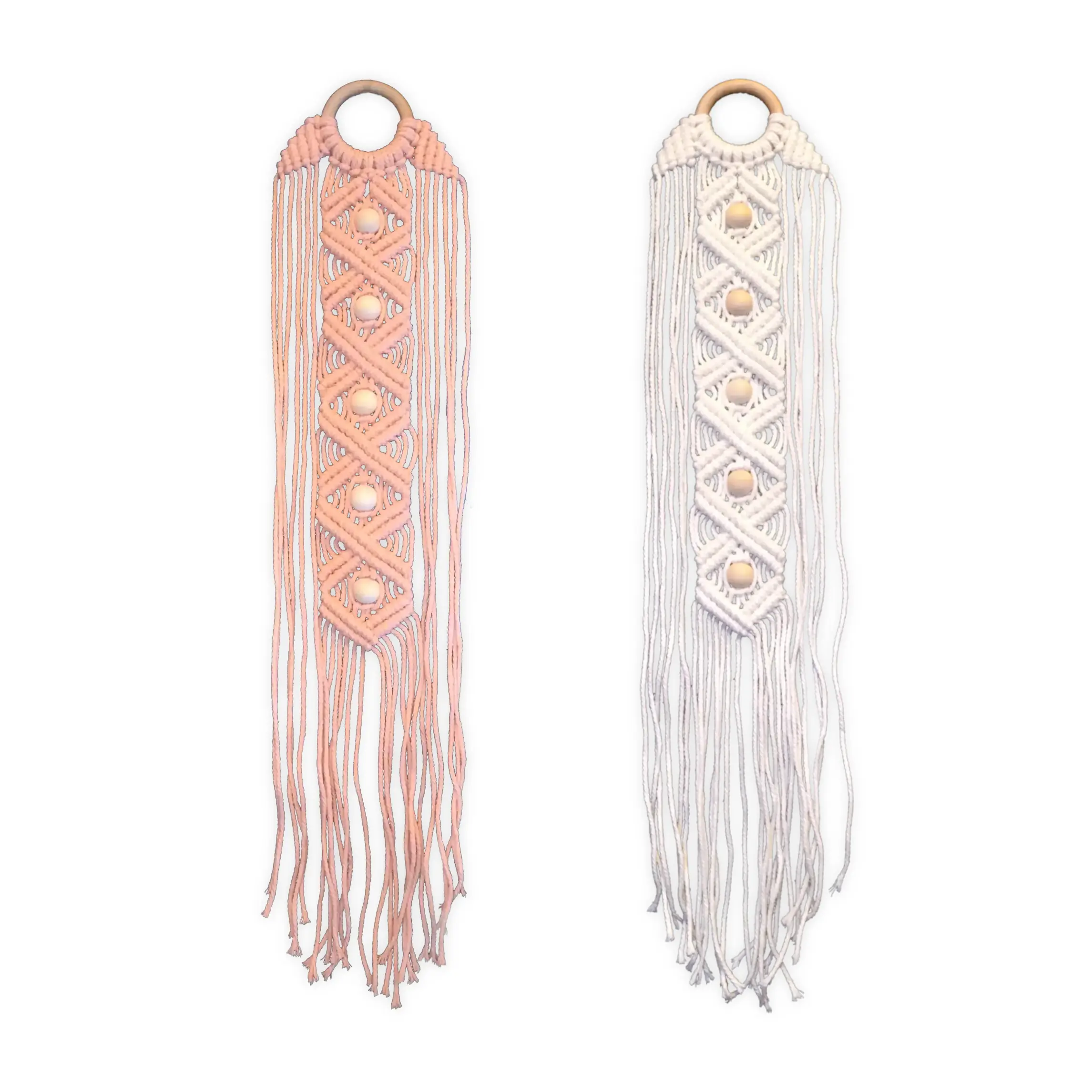 Makramee sein&auml;koriste puuosilla